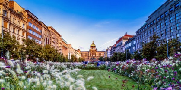 eikona 1 - Wenceslas_taksidi-treis-meres-stin-praga-aksiotheata-kai-ksenagisi