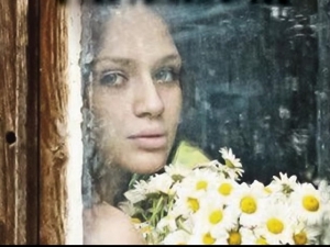 Κάτω από το φως του Αποσπερίτη - Αλεξάνδρα Ψαραδέλλη