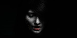 &quot;Η προφητεία των σκιών: Δεσμοί αίματος&quot; από την Ηρώ Δάρδα