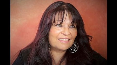 &quot;Δεν πρέπει να κρίνουμε επιπόλαια&quot; μας εκμυστηρεύεται η κυρία Μαρία Παπαδάκη για το &quot;Ευλογημένο Ψέμα&quot; της