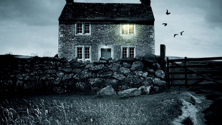 &Omicron; &Epsilon;&rho;&epsilon;&upsilon;&nu;&eta;&tau;ή&sigmaf; - Tana French