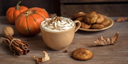 "&Tau;&omicron; &kappa;&alpha;&phi;έ Pumpkin Spice" &alpha;&pi;ό &tau;&eta;&nu; &sigma;&upsilon;&gamma;&gamma;&rho;&alpha;&phi;έ&alpha; Laurie Gilmore